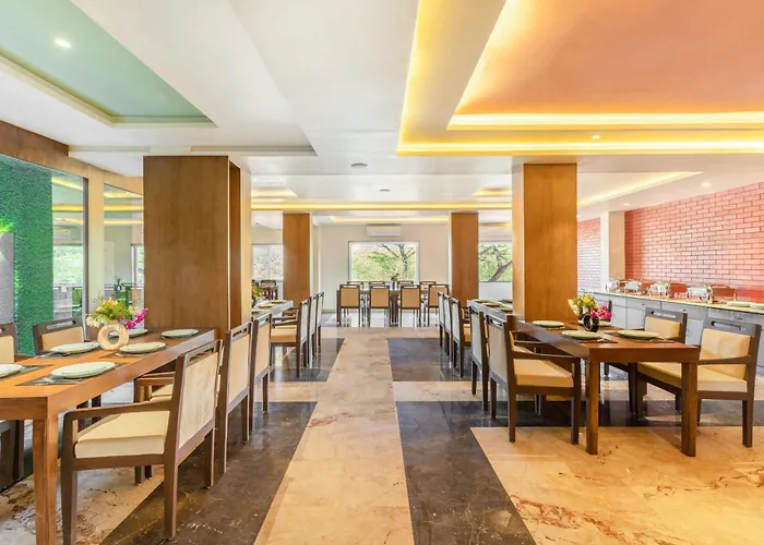 Seasons Boutique Hotel Near Sajjangarh Biological Park, Udaipur